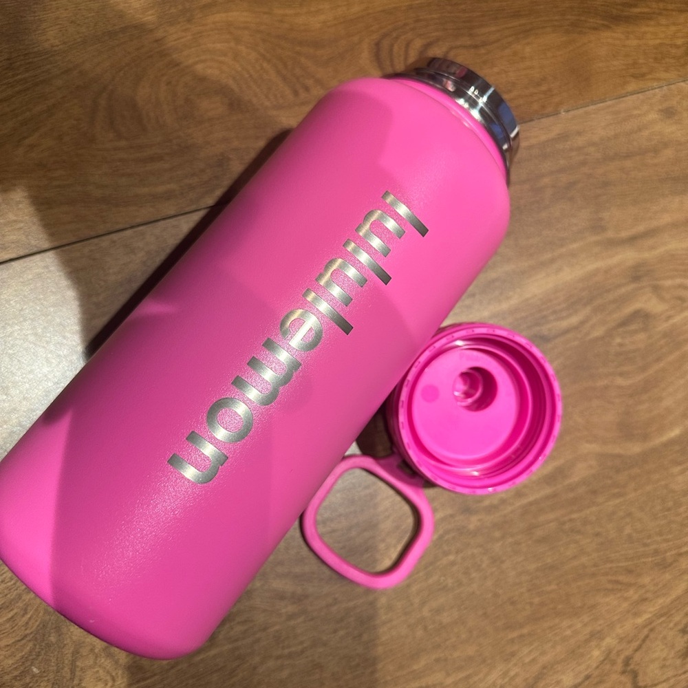 Lululemon water bottle, sonic pink, 32oz